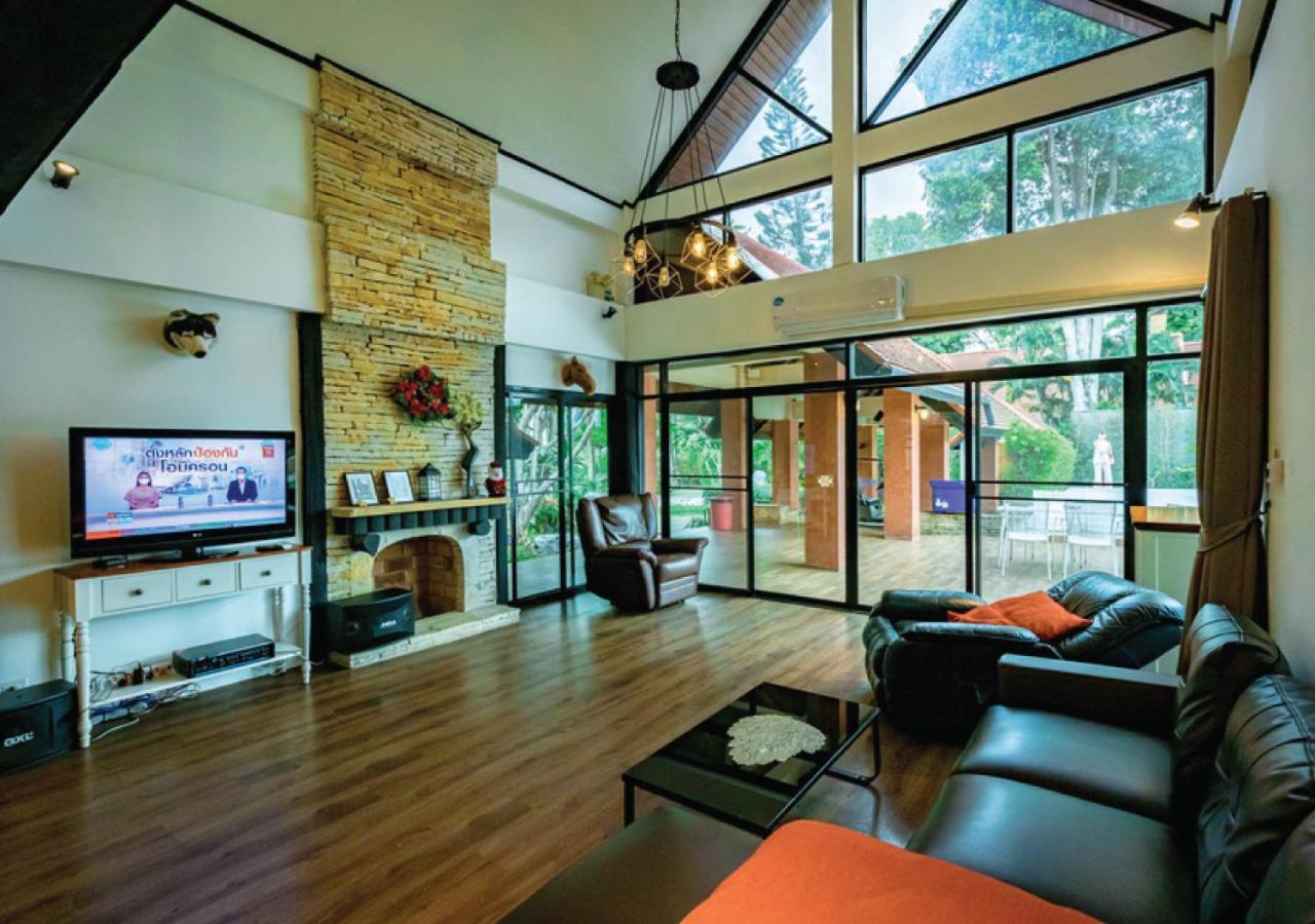 Khaoyai Valley 3 บ้านพักเขาใหญ่วัลเล่ย์3 Mu Si Luaran gambar